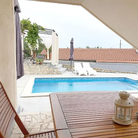 Lacodelama Mini - Pina Mit Pool By Interhome