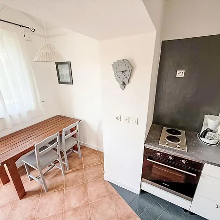Apartmán Lacodelama Mini - Pina Mit Pool By Interhome Ližnjan