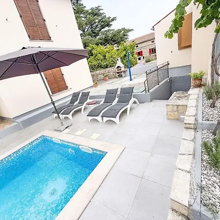 Lacodelama Mini - Pina Mit Pool By Interhome Apartmán