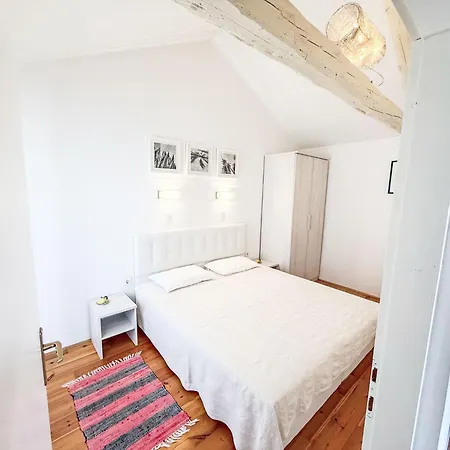 Apartmán Lacodelama Mini - Pina Mit Pool By Interhome *