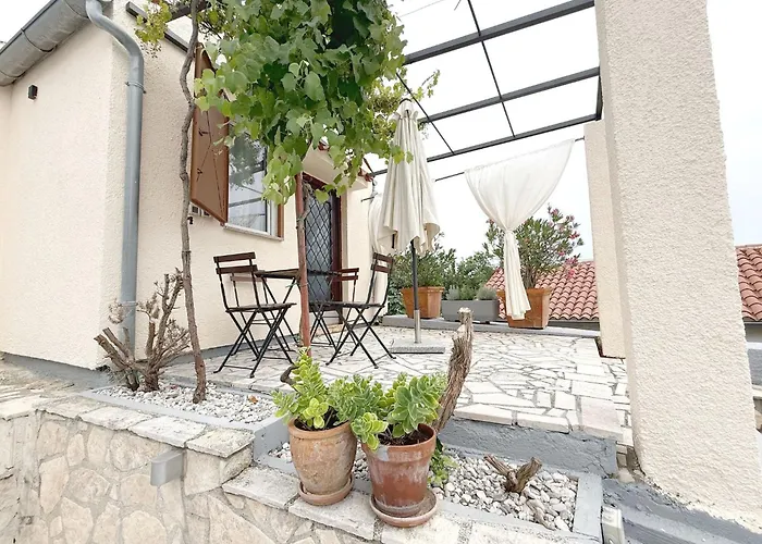 Lacodelama Mini - Pina Mit Pool By Interhome